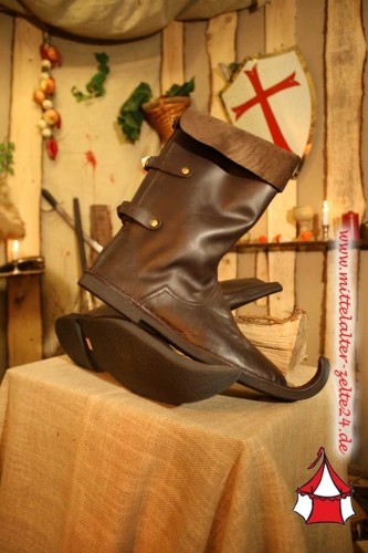 Mittelalter Schnabelstiefel mit Schnallen